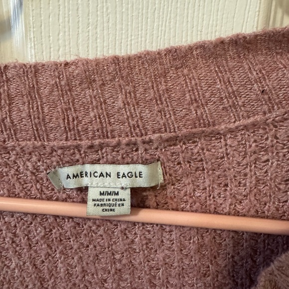 American Eagle Pink Oversized Sweater - Picture 2 of 2